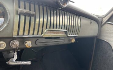 Chevy-deluxe-1951-15