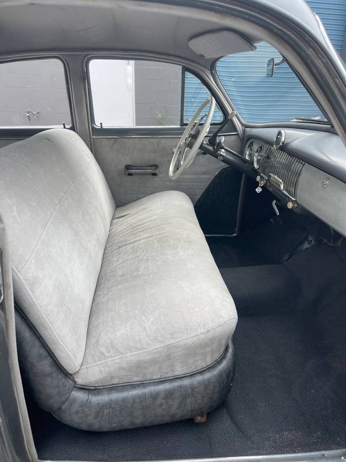 Chevy-deluxe-1951-16