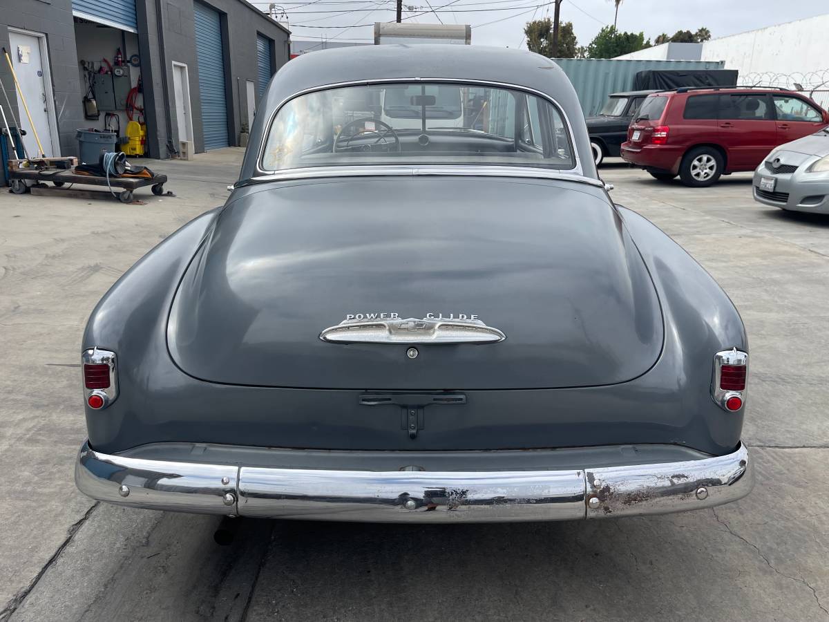 Chevy-deluxe-1951-3
