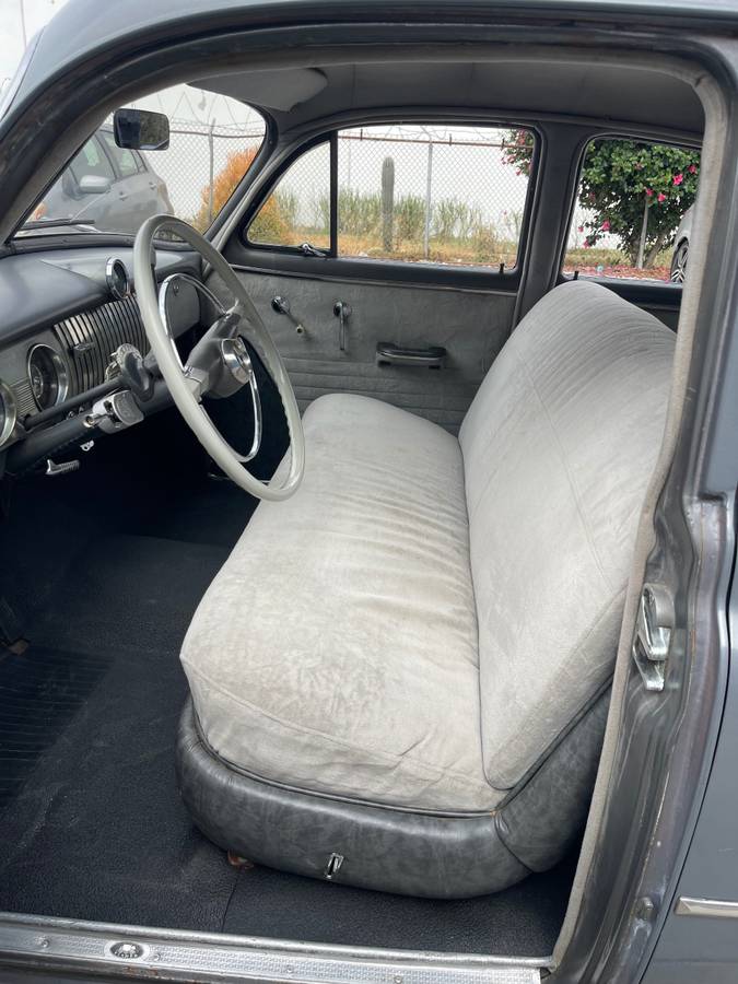Chevy-deluxe-1951-8