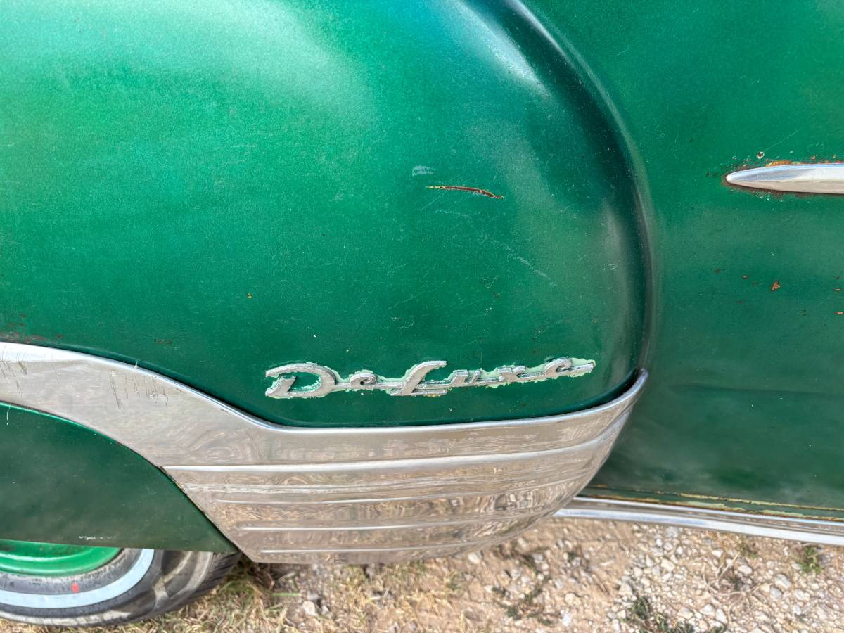 Chevy-deluxe-1952-green-10
