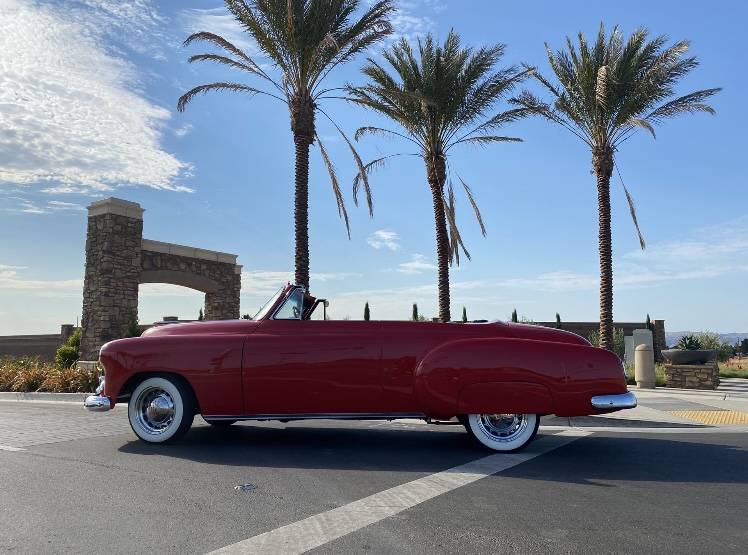 Chevy-deluxe-1952-red-3