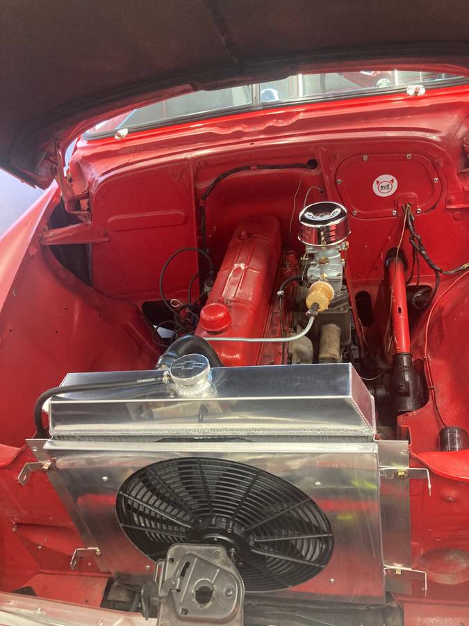 Chevy-deluxe-1952-red-4