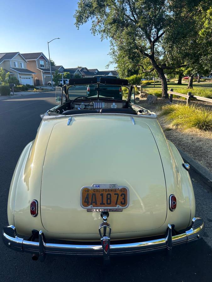 Chevy-deluxe-convertible-1940-2