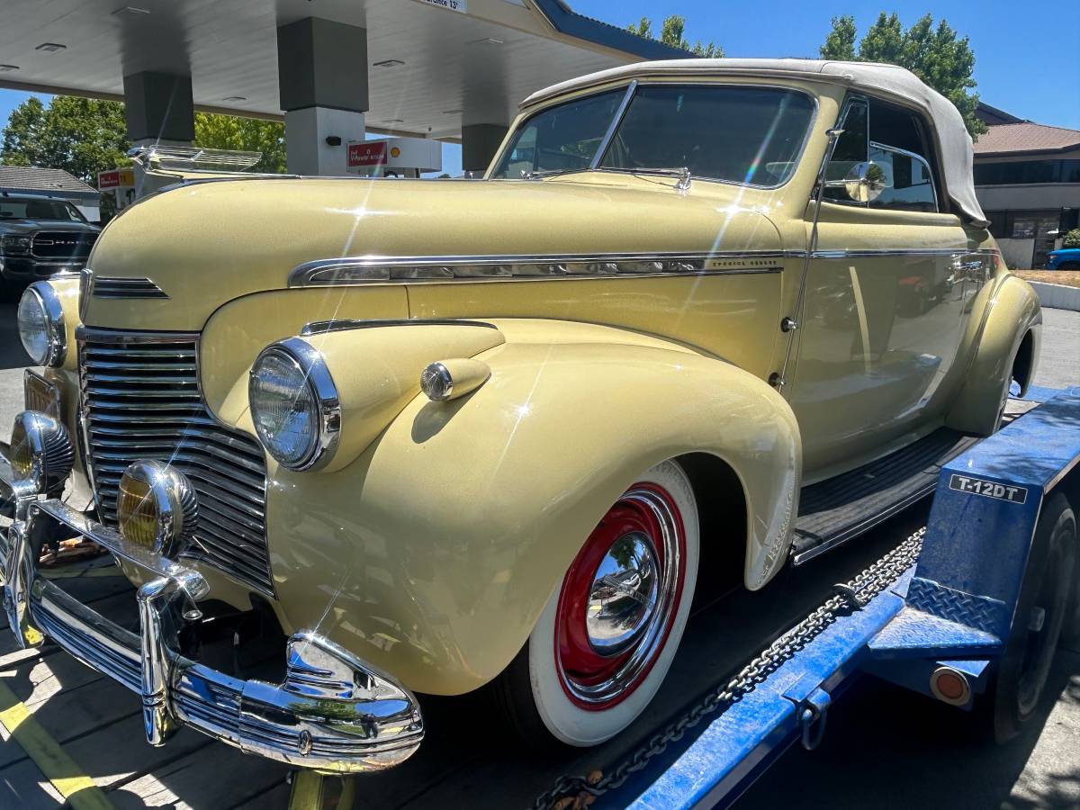Chevy-deluxe-convertible-1940-7