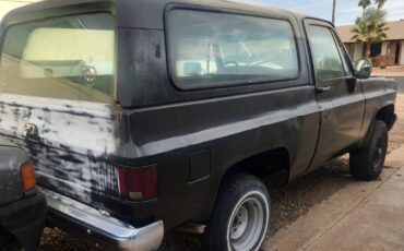 Chevy-diesel-1985-black-11