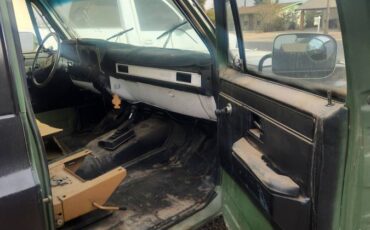 Chevy-diesel-1985-black-12