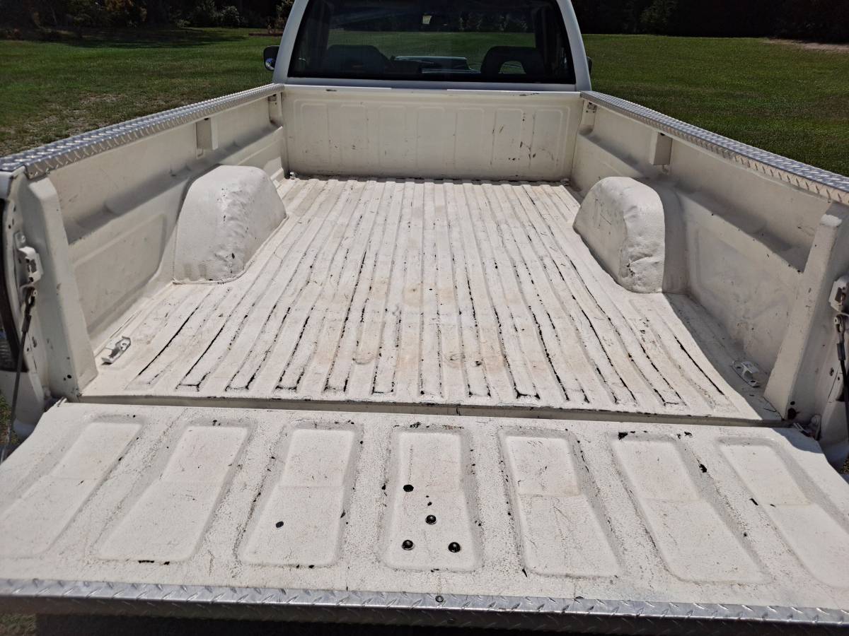 Chevy-dually-1994-white-6