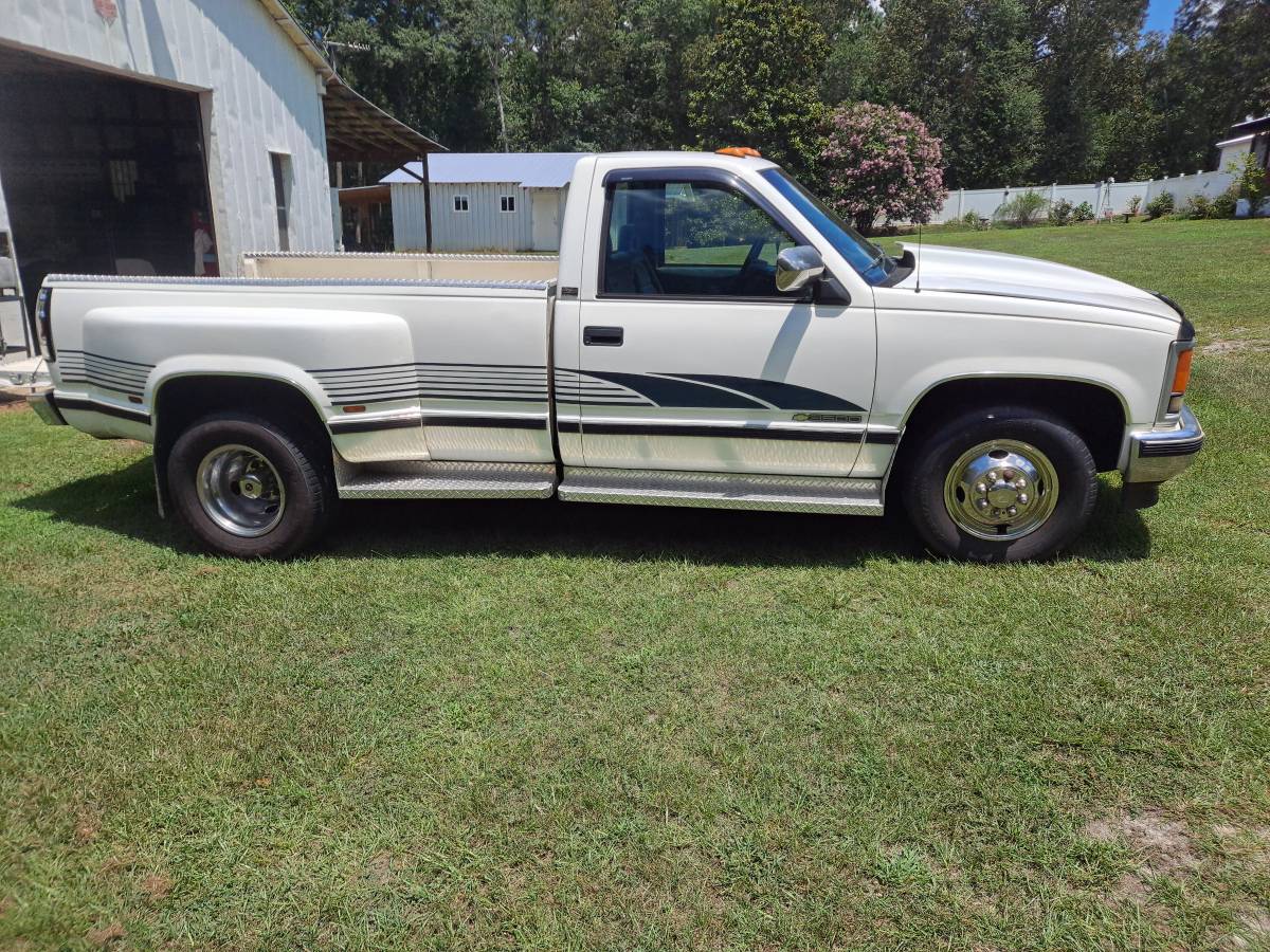 Chevy-dually-1994-white-7