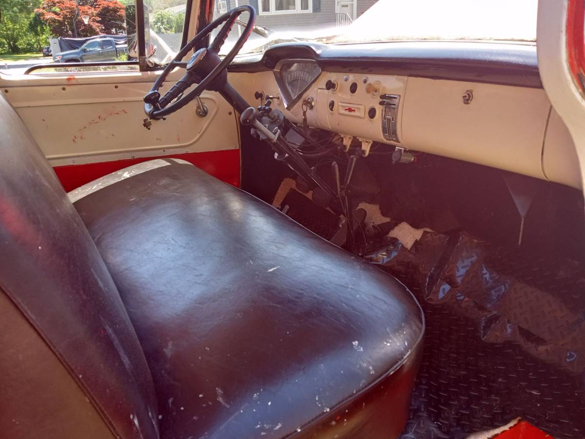 Chevy-dump-truck-1955-red-12
