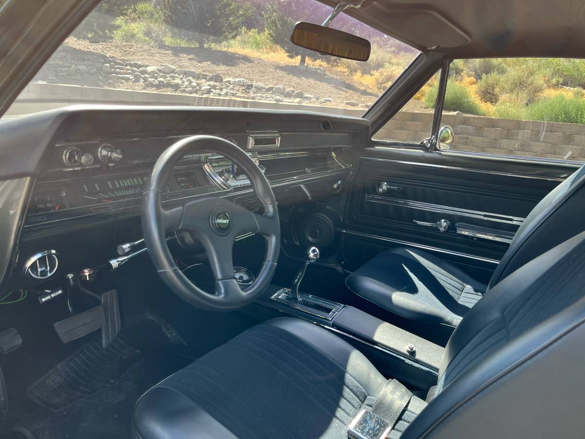 Chevy-el-camino-1966-grey-5