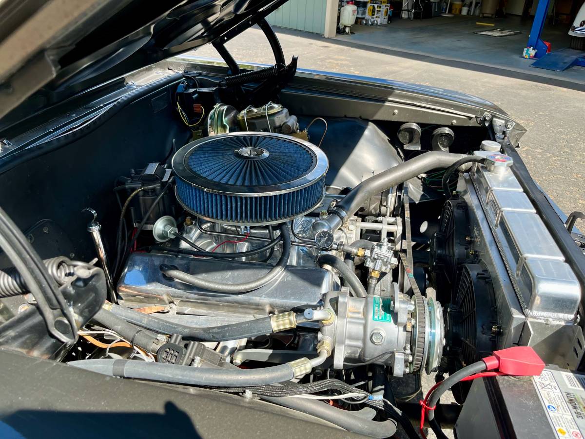 Chevy-el-camino-1966-grey-6