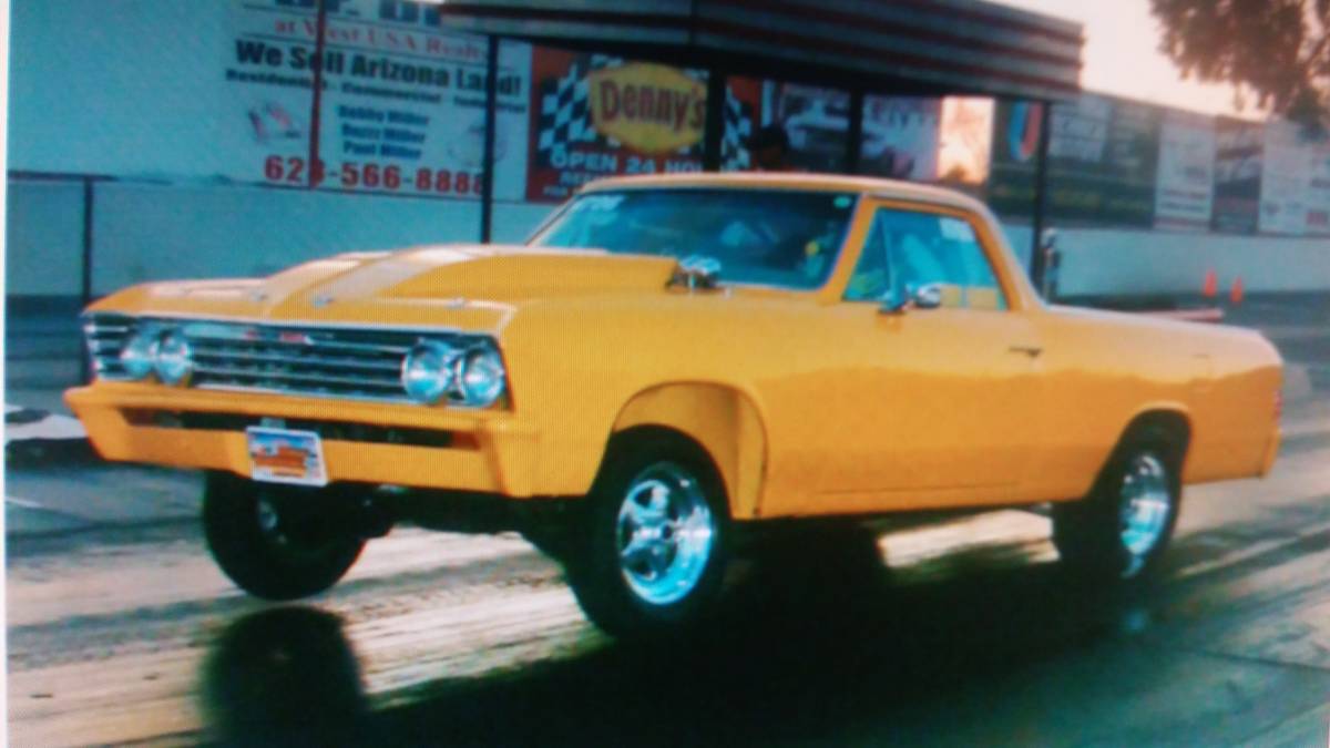Chevy-el-camino-1967-yellow-7