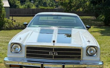 Chevy-el-camino-1974-white-1
