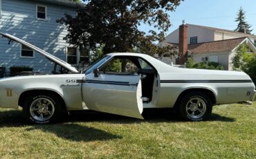 Chevy-el-camino-1974-white-12