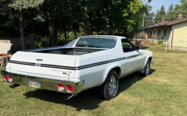 Chevy-el-camino-1974-white-2