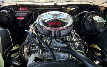 Chevy-el-camino-1974-white-9