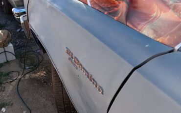 Chevy-el-camino-1977-grey-1