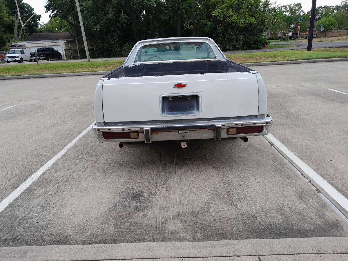 Chevy-el-camino-1979-white-3
