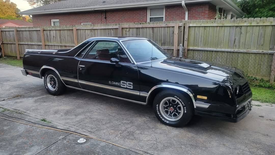 Chevy-el-camino-1984-black-12