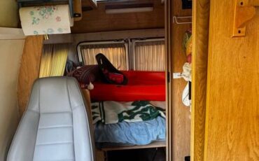Chevy-falcon-get-away-camper-van-1990-7