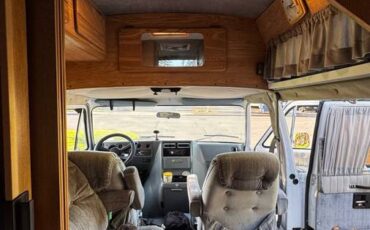 Chevy-falcon-get-away-camper-van-1990-8
