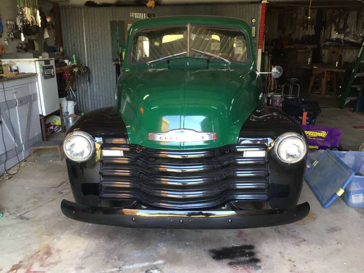 Chevy-five-window-pick-up-1952-green-4