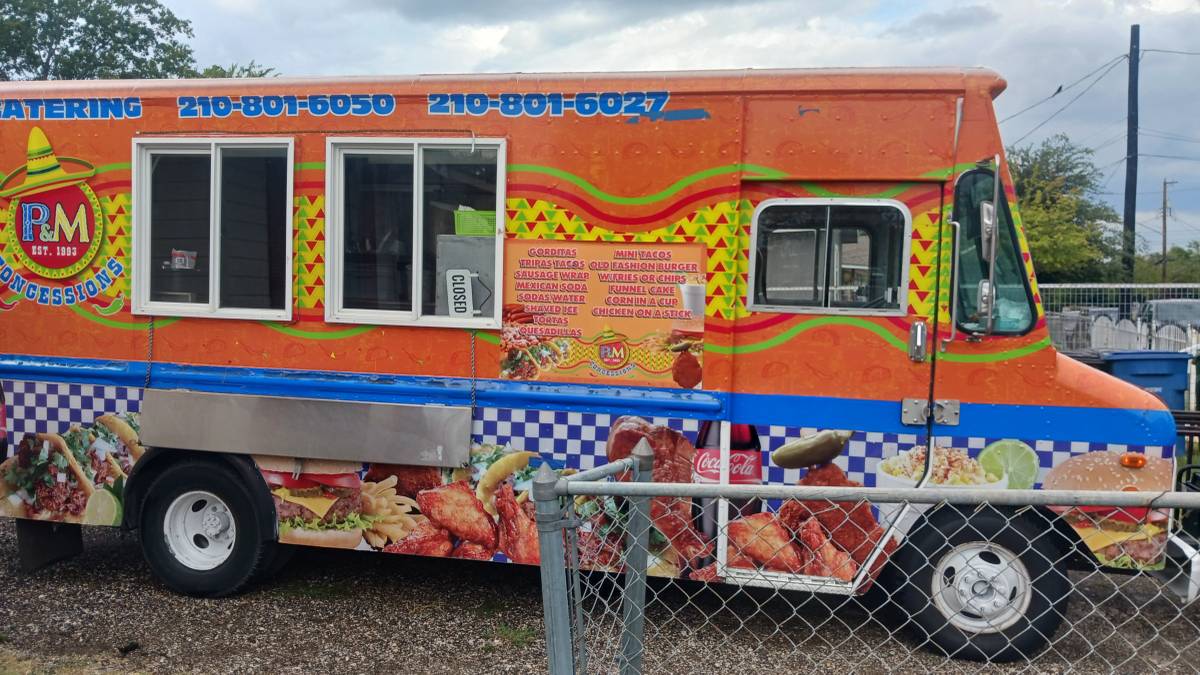 Chevy-food-truck-1989-orange-11