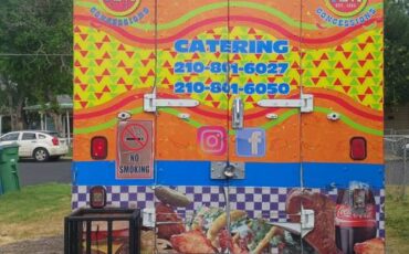 Chevy-food-truck-1989-orange-12