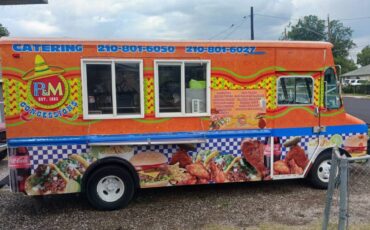 Chevy-food-truck-1989-orange-16