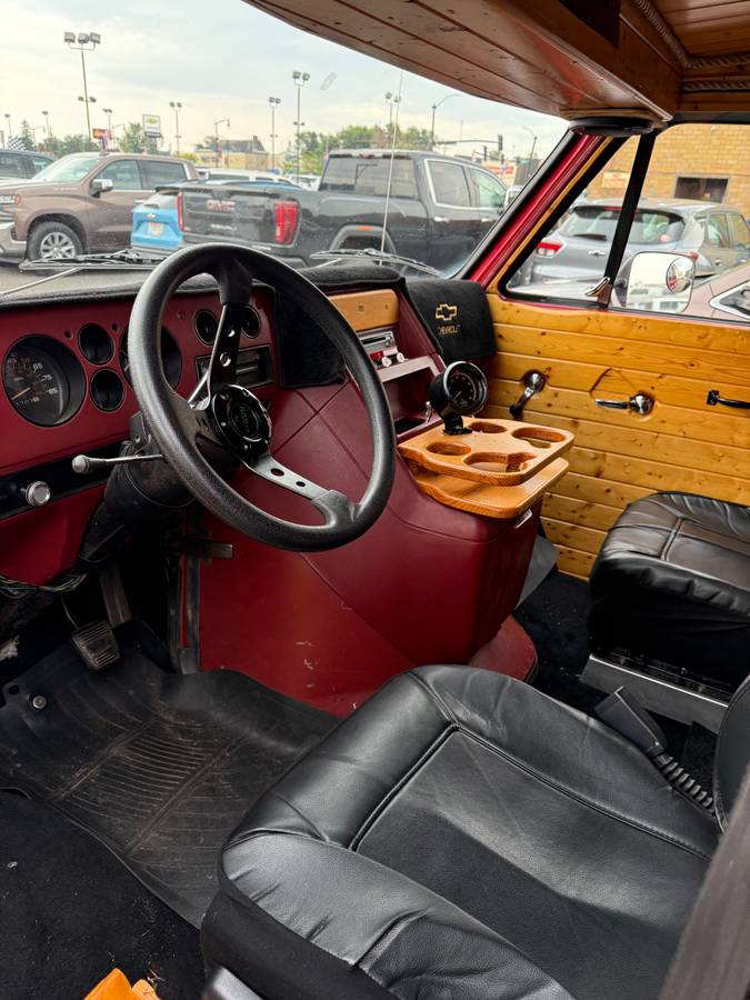 Chevy-g-20-van-1981-red-6