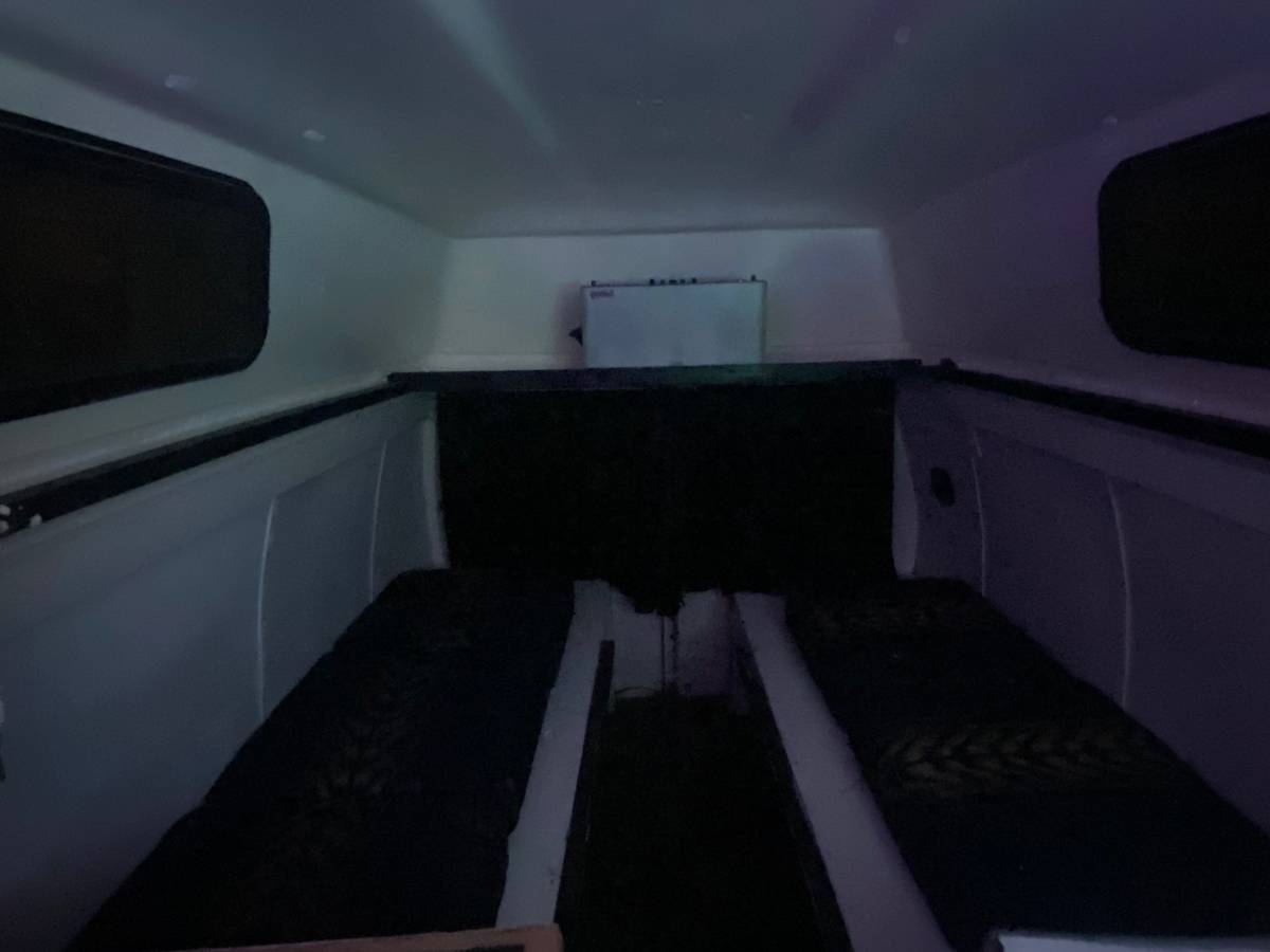 Chevy-g-series-diesel-1995-white-5