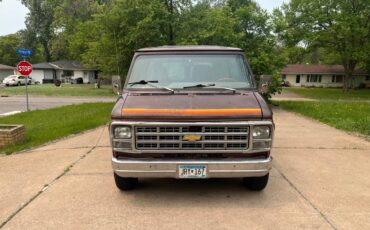 Chevy-g10-van-1978-brown-3