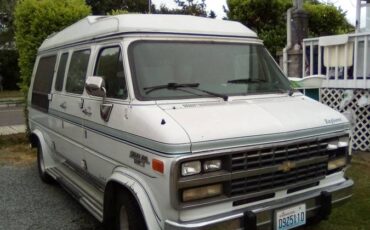Chevy-g20-1994-white-1