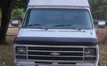 Chevy-g20-cargo-van-1995-white-1