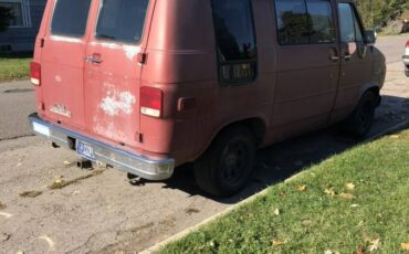 Chevy-g20-van-1985-1
