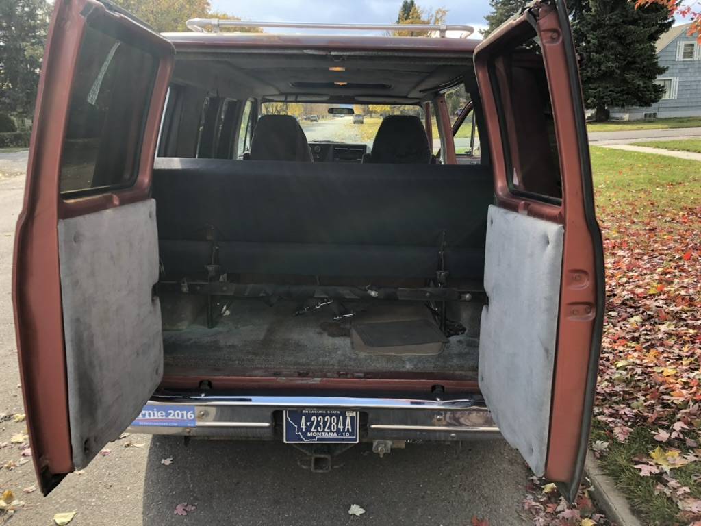Chevy-g20-van-1985-13
