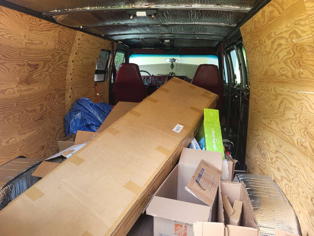 Chevy-g20-van-1990-grey-4