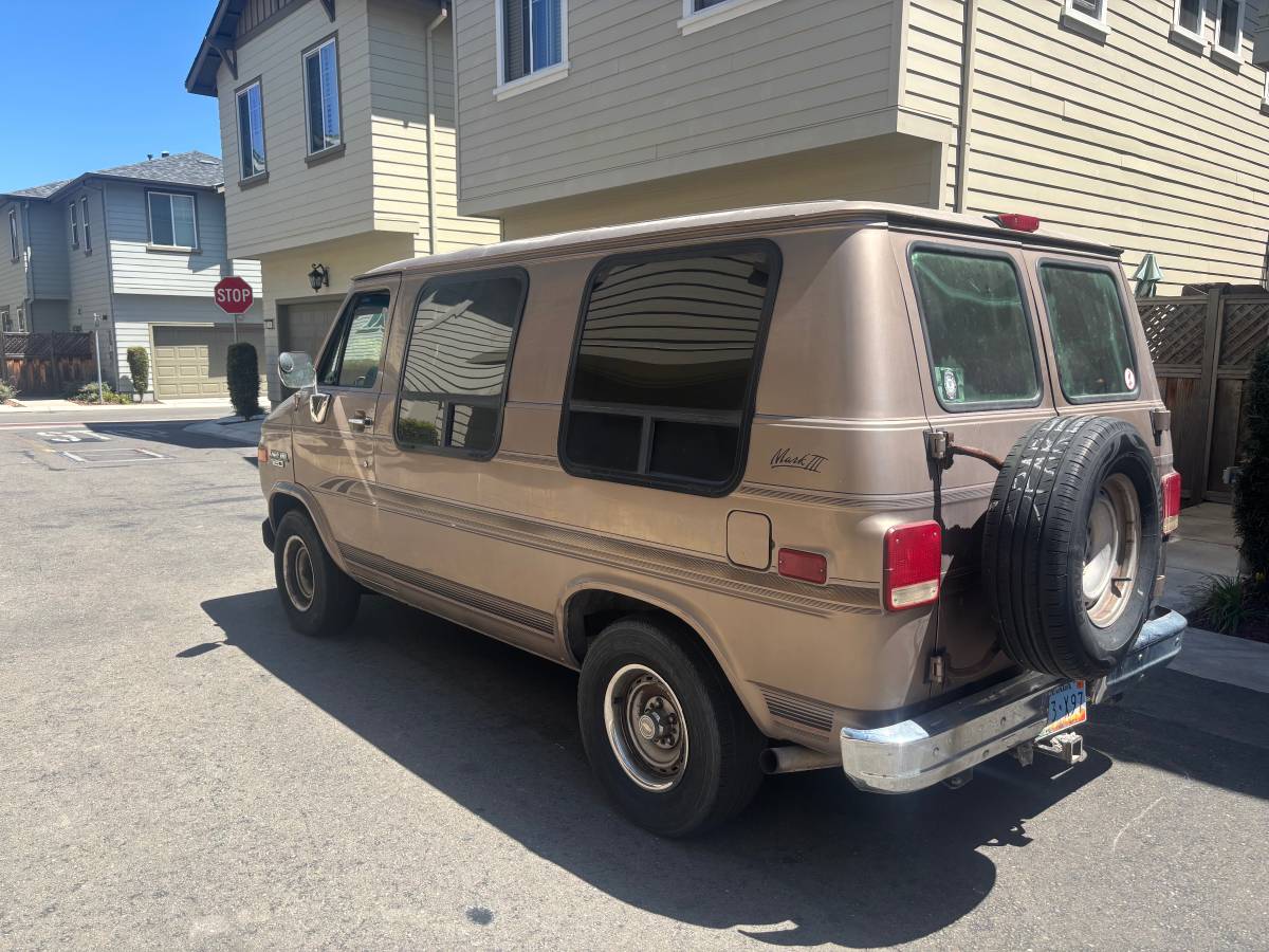 Chevy-g20-van-1995-4