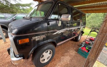 Chevy-g20-van-1995-black-4