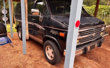 Chevy-g20-van-1995-black-5
