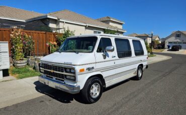Chevy-g20-van-1995-white-1