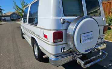Chevy-g20-van-1995-white-13