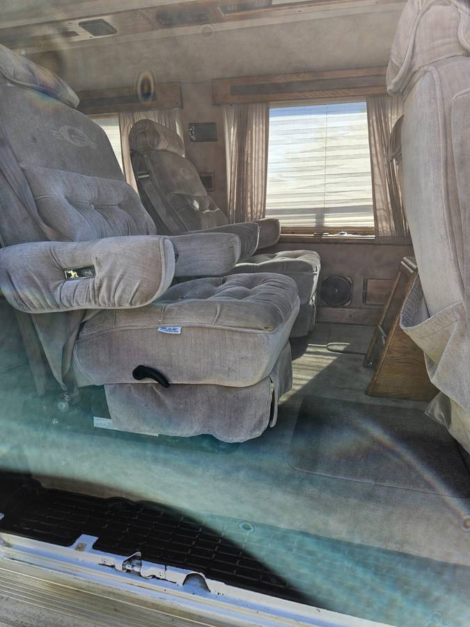 Chevy-g20-van-1995-white-6
