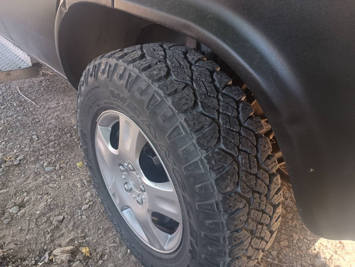 Chevy-g30-1988-black-9