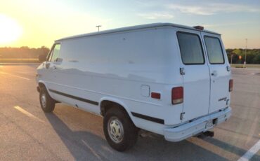 Chevy-g30-1994-white-1
