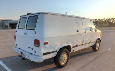 Chevy-g30-1994-white-2