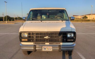 Chevy-g30-1994-white-4