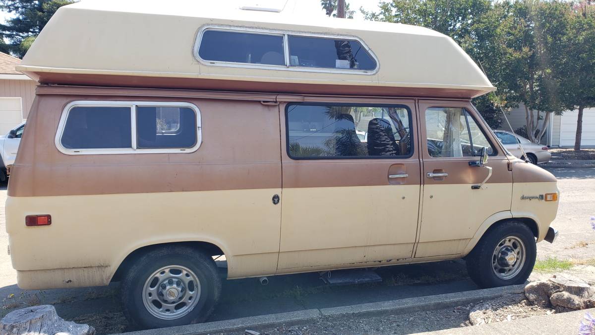 Chevy-g30-van-1976-brown