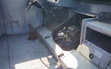 Chevy-gruman-stepvan-1986-white-3